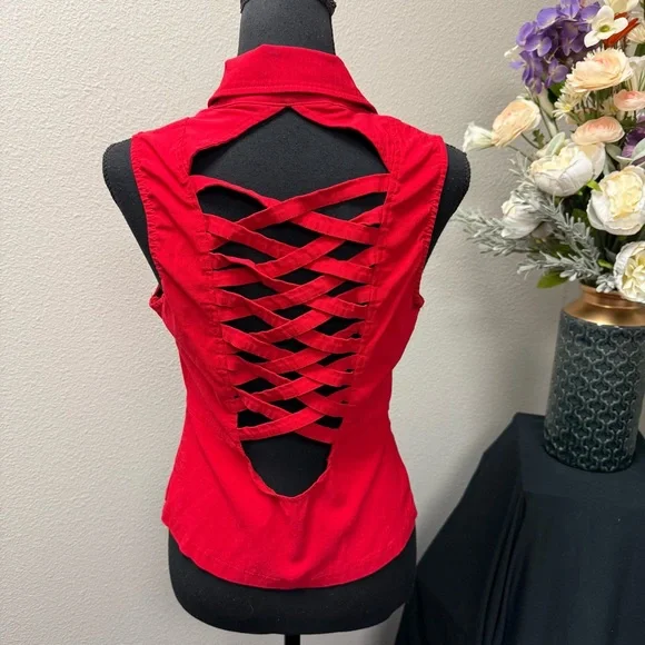 Red Lace-Up Back Military Vest Top w/ White Button Front Detail Large - Picture 3 of 9